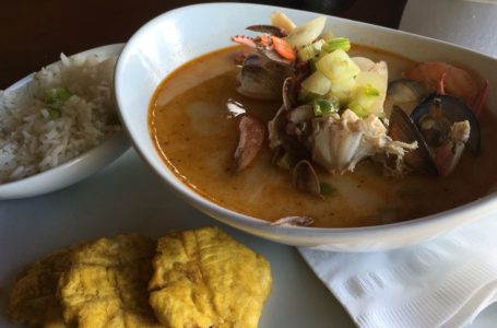 ¿Dónde encontrar sopa de mariscos en Nicaragua?